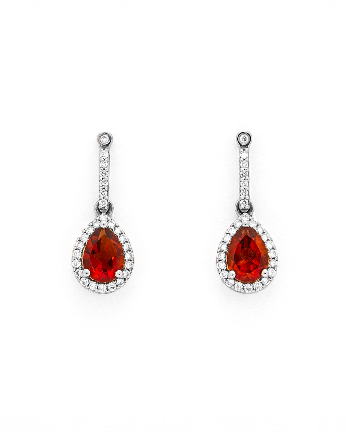 teardrop earring in white gold with diamonds and a teardrop fiery citrine