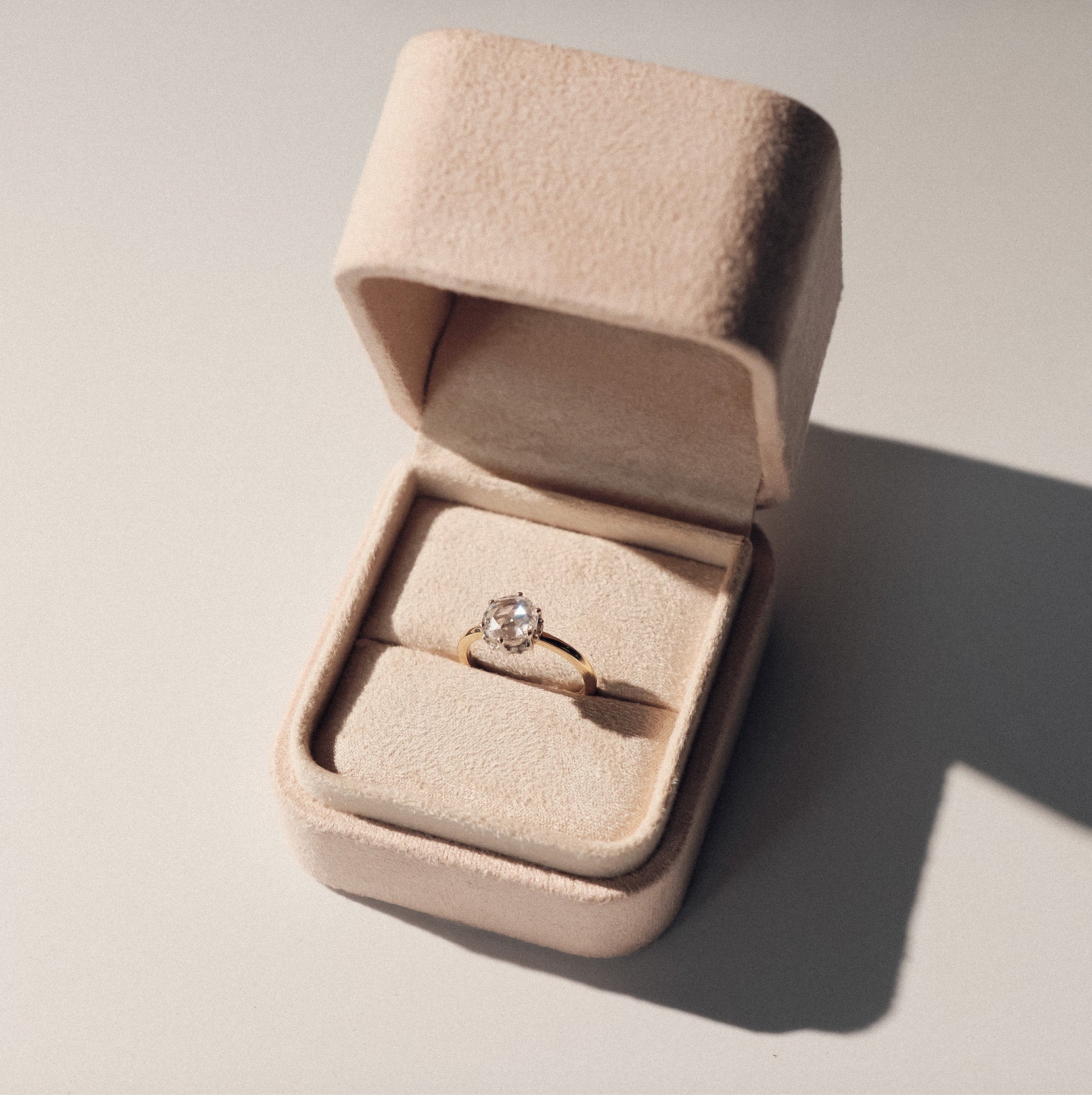 ENGAGEMENT RINGS